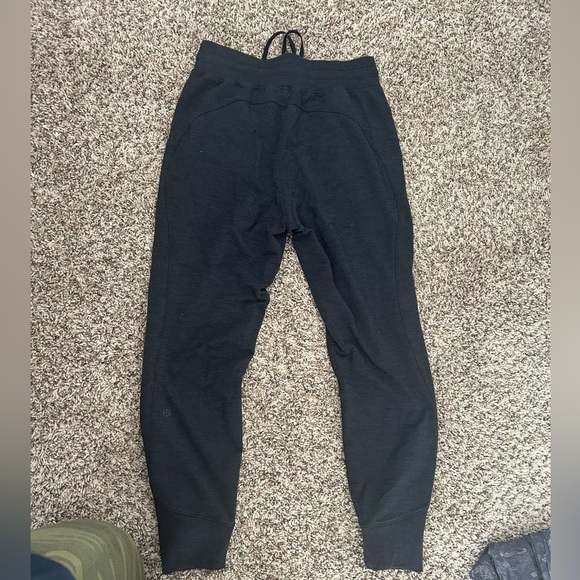 Lululemon sweatpants jogger - Picture 2 of 3